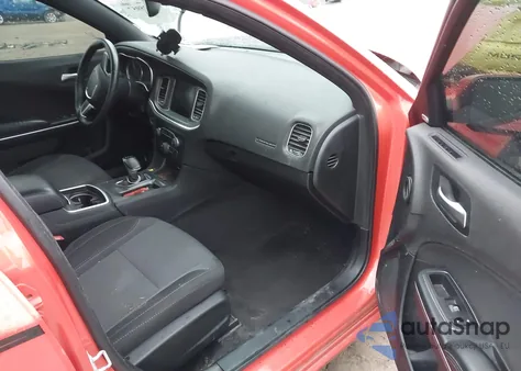 2016 Dodge Charger Sxt z USA, uszkodzony, nr VIN 2C3CDXHGXGH302580